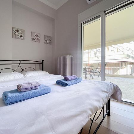 2-Bedroom Winter Apartment Афины Экстерьер фото